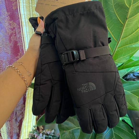 THE NORTH FACE men’s Montana futurelight whip gloves - Picture 7 of 10